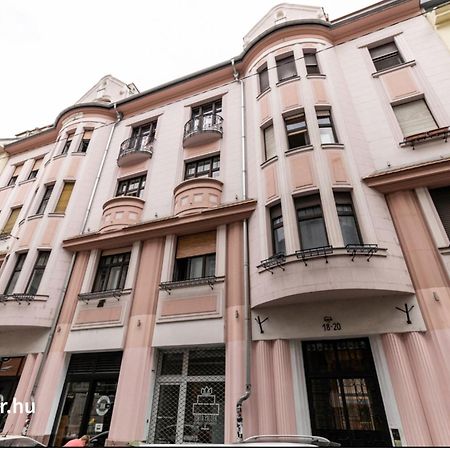 Marton'S Dessewffy Apartments Budapest Extérieur photo